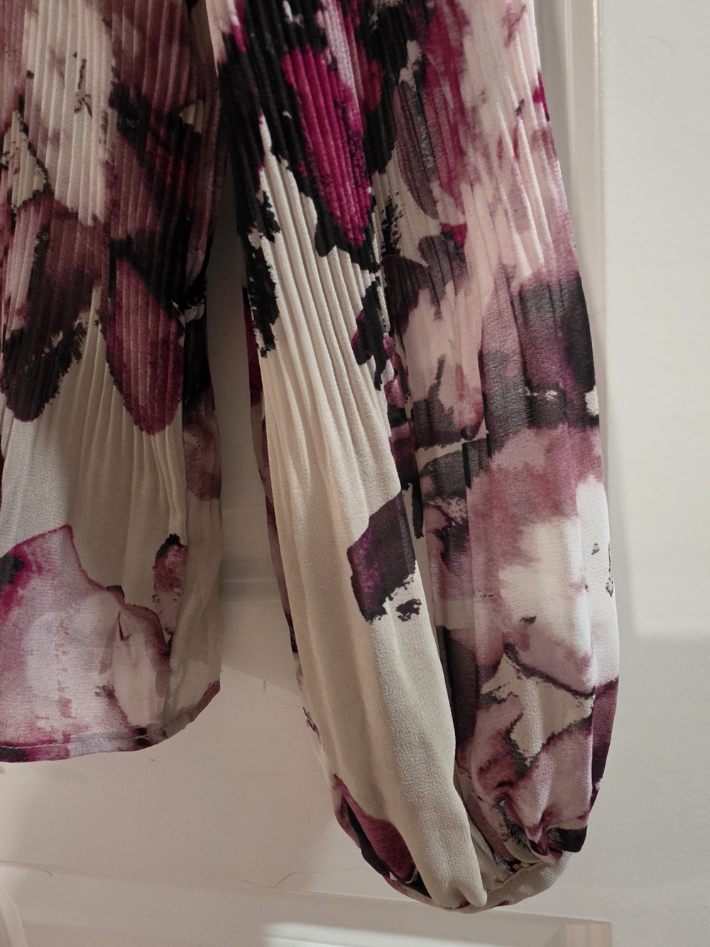 Calvin Klein Taupe Floral Pleated V-Neck Blouse with Plum Accents - Picture 6 of 11